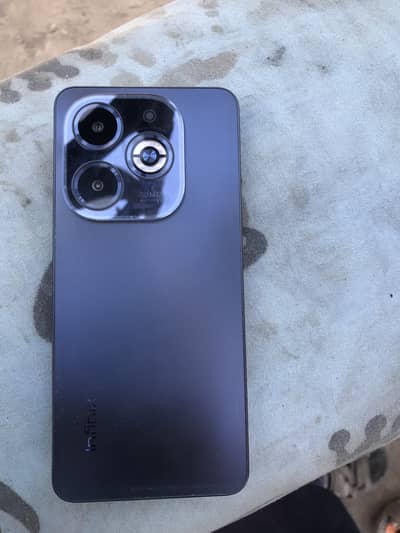 Infinix smart 8+