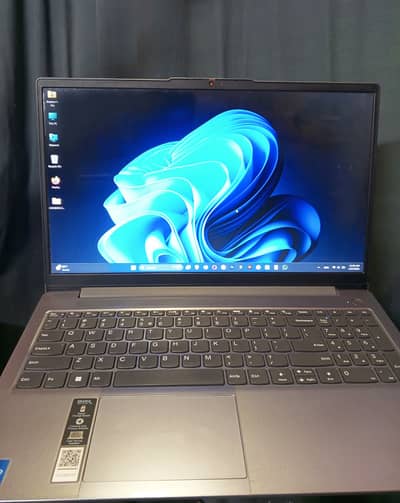 Lenovo IdeaPad Slim 3 i5 13th Gen, 8GB LPDDR5, 512GB SSD, FHD 15.6"