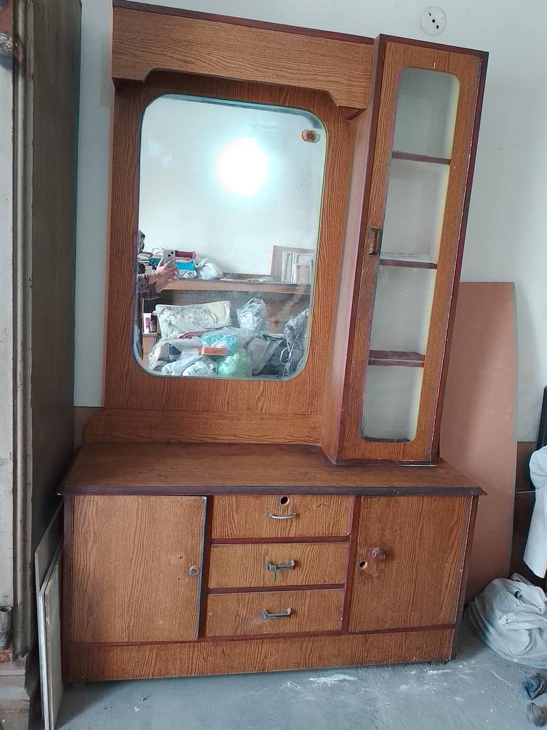 Dressing Table 9