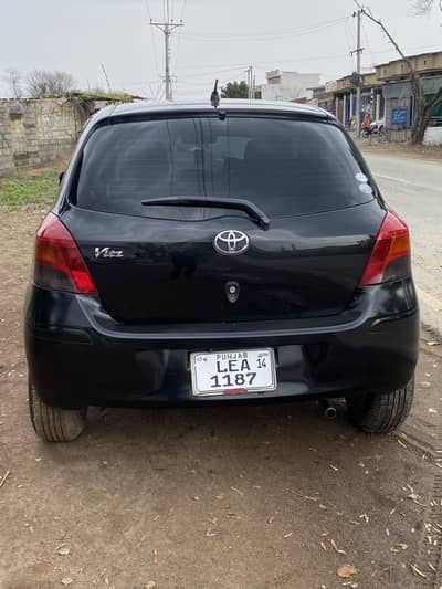 Toyota vitz 2010-14