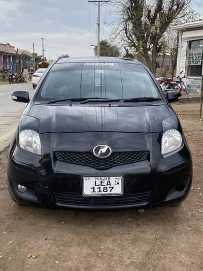 Toyota vitz 2010-14