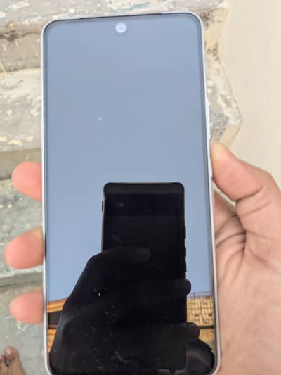 Vivo Y400-5G 16/256 New 2 month used with all accessories