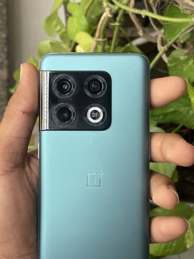 One plus 10 pro 5g 12 GB RAM 256GB storage OEM unlock