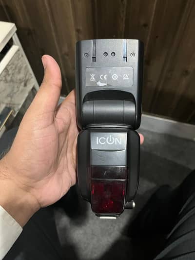 Icon 1700N flash gun