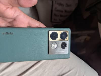infinix note 40 pro 24/256gb.    with box and charger 70watt