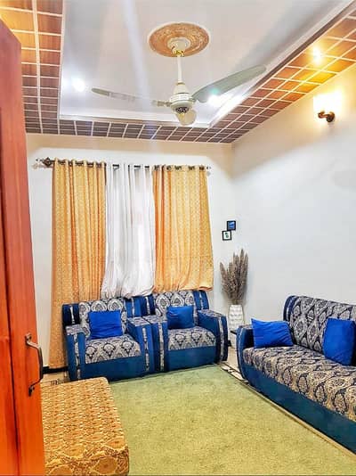 Elegant 5 Seater Sofa Set (3+2) Used for 3 months Royalblue | Like New