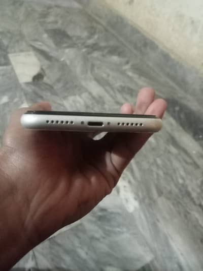 Iphone xr water pack