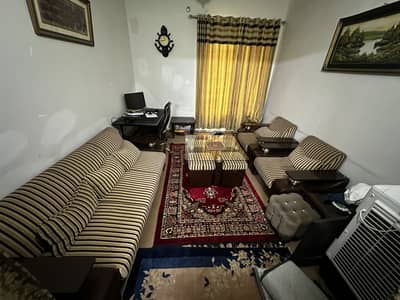 Sofa set with table (including stools)