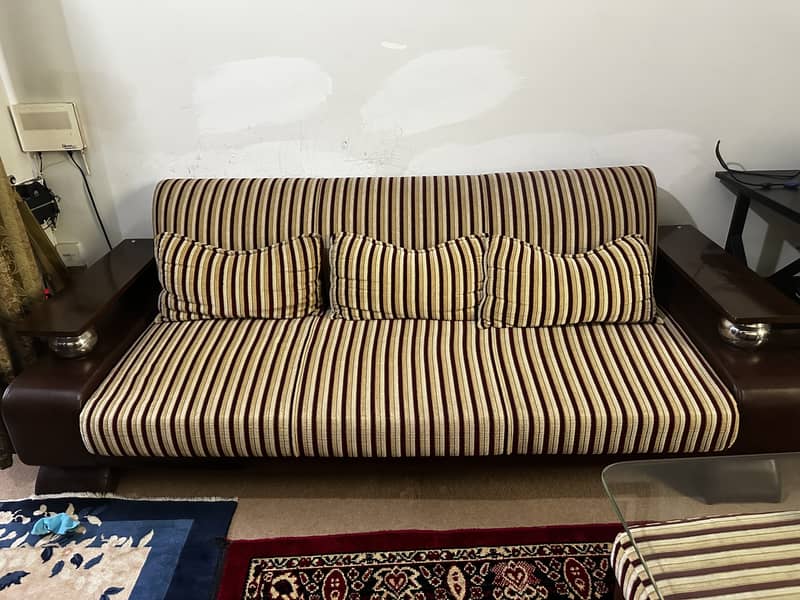 Sofa set with table (including stools) 1