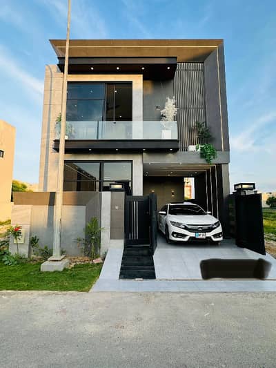 PHASE 6 HOUSE FOR RENT