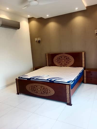 ROOM FOR RENT IN DHA PHASE 7 JUST FOR females