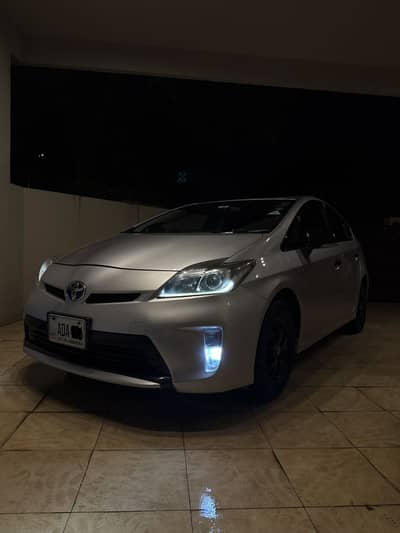 Toyota Prius 2012 Total Genuine