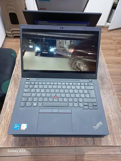 LENOVO THINKPAD T14s Core i5 11th gen 16gb 256gb fresh stock