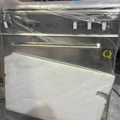 Kenwood Gas cooking range, Packed and brand new