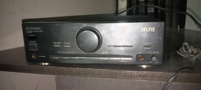 pioneer amplifier 2 chanal all ok sound model AP710