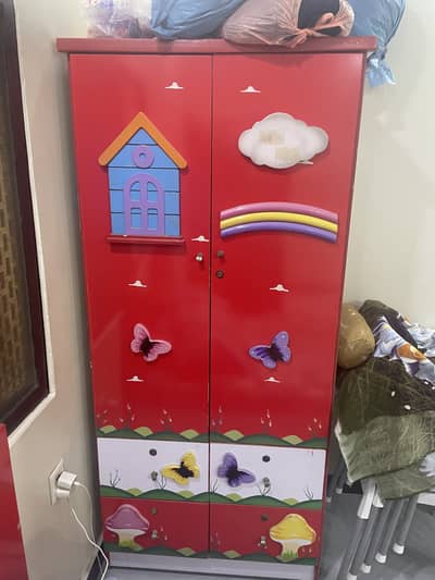 Super gloss 3d work bed and wardrobe