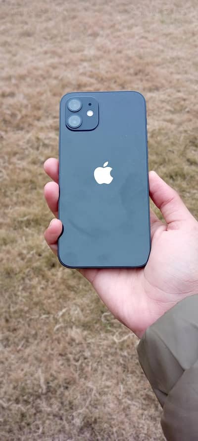 iPhone 12 for sale (4/64) with original charger