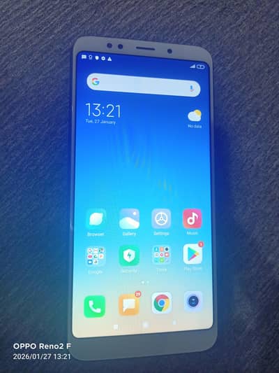 Red me 5 plus 64+4 urgent sale only on off button ka issue he baki ok