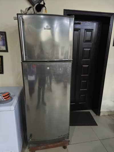 DAWLANCE Fridge For Sale 12+ Cubic Feet
