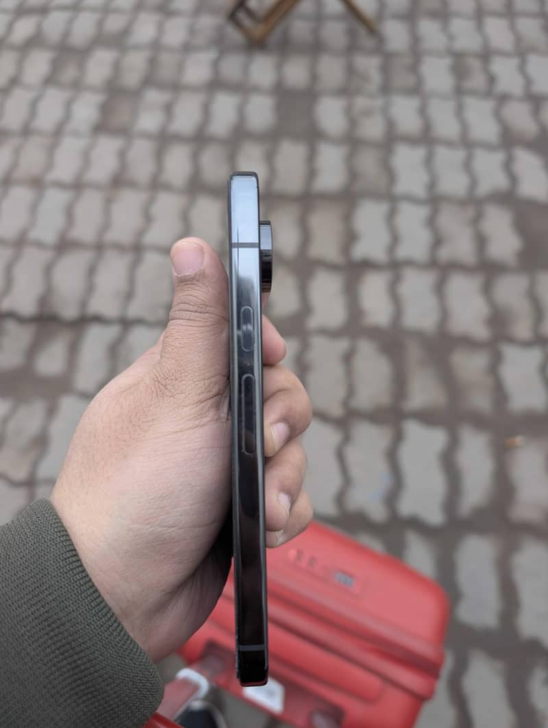 Google Pixel 9 Pro 1