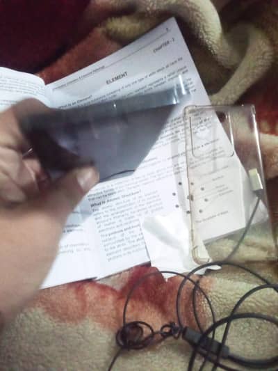 vivo v27 pro 256 gb 8+8 only back damge non pta