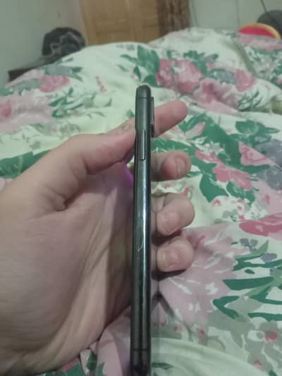 iPhone x 256gb approved