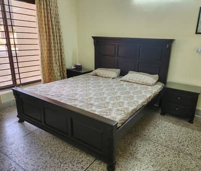 King Size Double Bed (Sheesham)