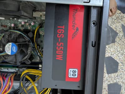 Thunder 550w gaming power supply