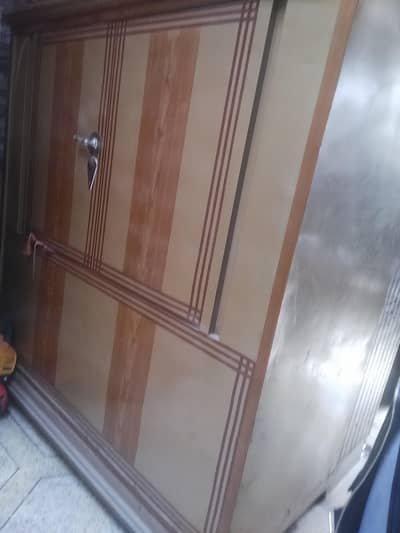 paita almari wardrobe