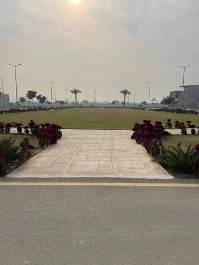 1 Kanal Plot Available For sale in Divine Enclave Esat Canal Road fsd.