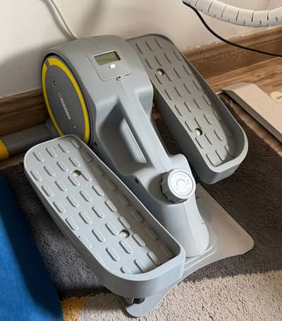 ONETWOFIT under-desk elliptical machine, a portable, seated leg exerci