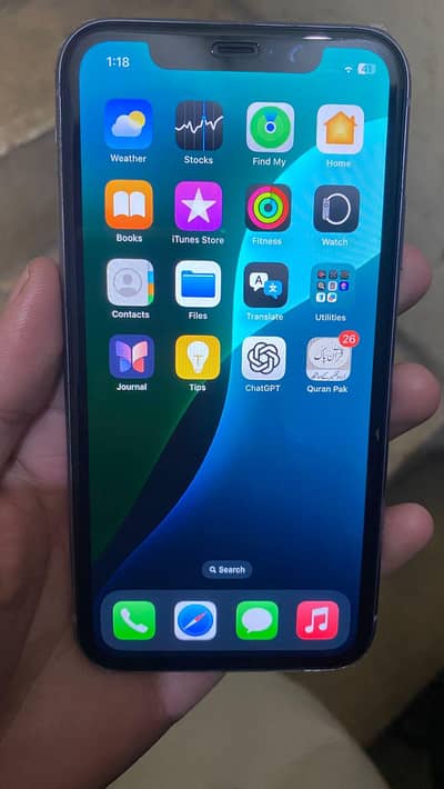 iphone 11 waterpack 64 gb. 95 health all ok & original