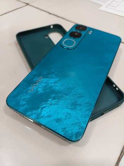 Vivo Y200 urgent sale Wahtapp number 03424216052