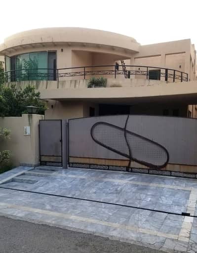 1 Kanal Modern Design Slightly Used GYM Corner Home For Sale In DHA Lahore Phase 8