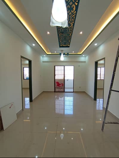 Daniyal Residency Flat For Sale with Grill,Maint and Transfer