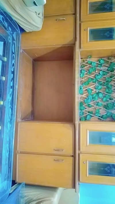 in Good condition. . two parts almari for sell