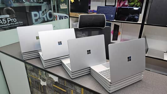 Microsoft Surface Laptop Go 1943 Core i5 10th Generation
