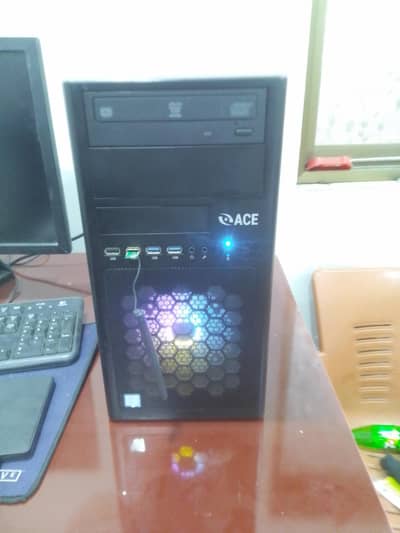 xeon e3 1270 v2 4 core 8 gb ram 160 sdd 500hdd
