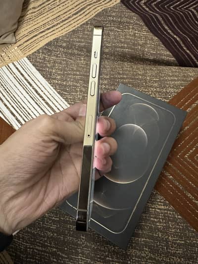 iphone 12 pro Max 128gb PTA Aprove 85% battery Health 10/9 condition