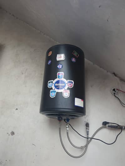 Electric Instant Geysers