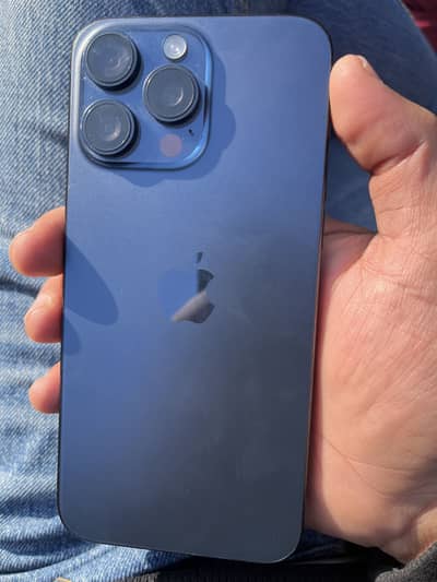 15Pro Max 256 Factory unlock