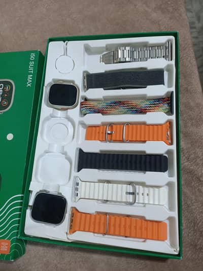 i50 suit Max watch