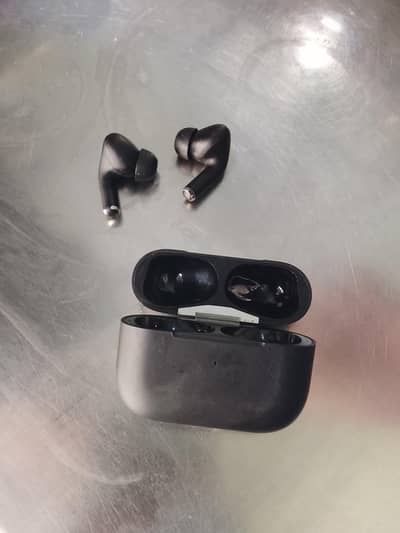 air bods pro 10by 10 condition