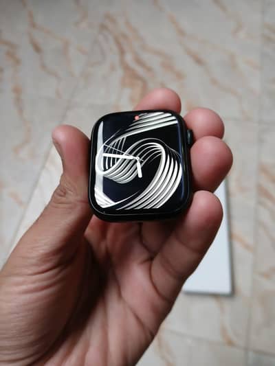 Apple Series 8 Watch 45mm Midnight Aluminium