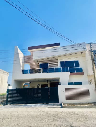 Block H Cross Road 10marla Brand New House For Sale