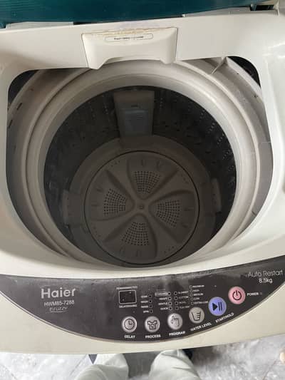 Haier Washing and Drying Maching