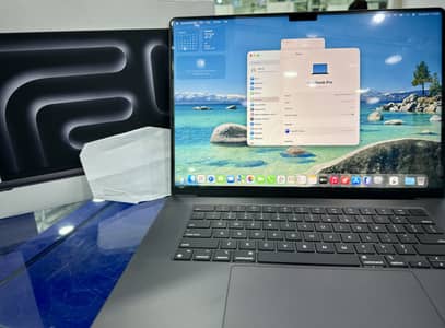 Apple MacBook Pro M4 / 24GB 512GB / M4 Pro Chip / 16” Display