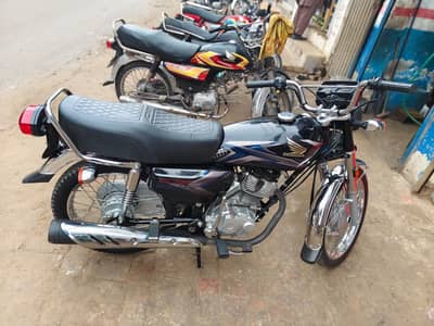 Honda CG 125- Excellent Condition|Year 2025|Call+whatsapp 0308-3484170