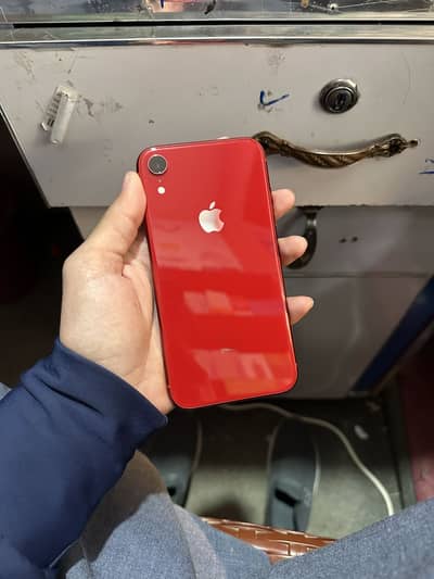 Iphone xr 64gb 10/10 condition non pta jv 83% bttry health