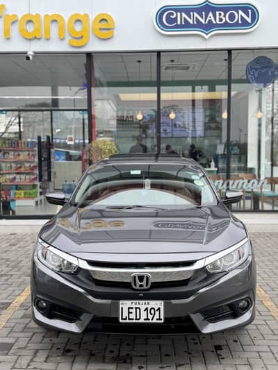 Honda Civic Oriel 1.8 i-VTEC CVT